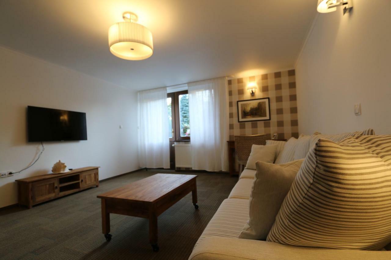 Villa Czarli Miedzyzdroje Ngoại thất bức ảnh